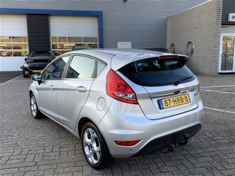 Ford Fiesta - 1.4 Titanium 5 drs | Trekhaak | Cruise Control | Achterspoiler | Automatische airco | - 1