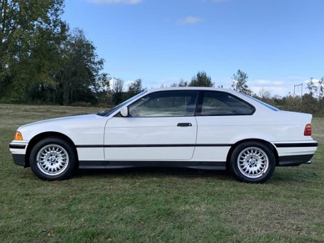 BMW 3-serie Coupé - 2.0 I 320 COUPE AUTOMAAT NIEUW - 1