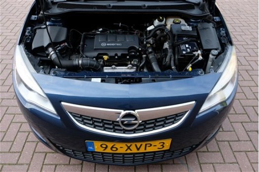Opel Astra - 1.4 Turbo 120pk 6-bak 5-drs Cosmo | Navi | Cruise | Trekhaak - 1