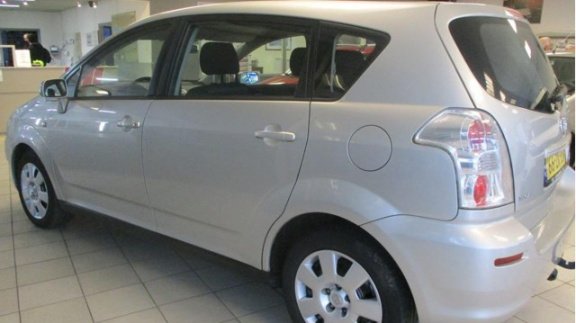 Toyota Verso - 1.6 VVT-i Terra - 1