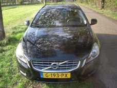 Volvo V60 - Momentum Eco D4 eind 2012 SCHONE MOTOR