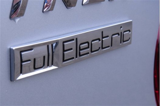 Peugeot Partner - ELECTRIQUE PREMIUM NAVIGATIE / VOORRAAD ACTIE - 1