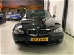 BMW 3-serie - 320i Business Line * NW APK * Full options - 1 - Thumbnail