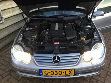 Mercedes-Benz C-klasse - Sportcoupé youngtimer C200K ECC.LMV.LEDER.XENON.PANO.NAVI - 1