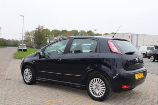 Fiat Punto Evo - 1.3 JTD Dynamic airco weinig km n.a.p - 1