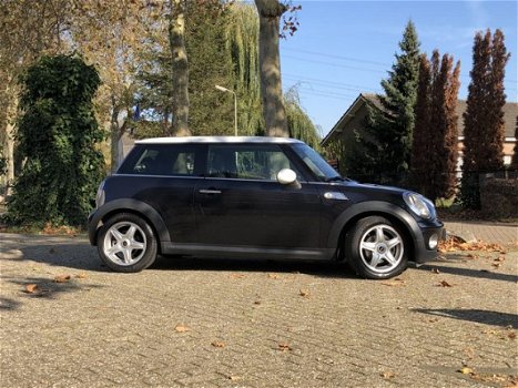 Mini Mini - 1.6 Cooper 120pk Airco Sportstoelen Stoelverwarming LM Velgen M-Technic Onderstel Privac - 1