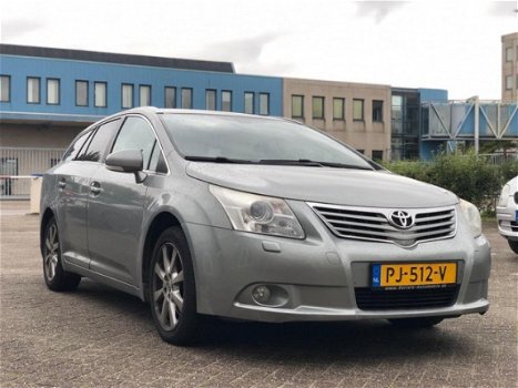 Toyota Avensis Wagon - 2.2 D-4D Executive Business Special - 1