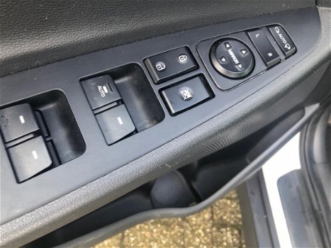 Hyundai Tucson - 1.6 GDi Comfort Navigatie - Bluetooth - 18inch - 1
