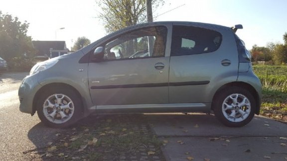 Citroën C1 - 1.0-12V Exclusive /Navi/Isofix/Leder/Sportpakket - 1