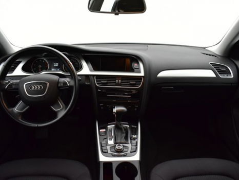 Audi A4 - 1.8 TFSI Attraction LY68168 | Automaat | Navi | Xenon | LED | Climate | Cruise | Parkeerse - 1
