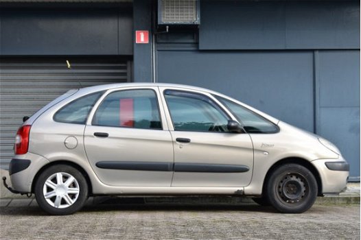 Citroën Xsara Picasso - 1.6 HDI | Trekhaak | Climate Control | - 1