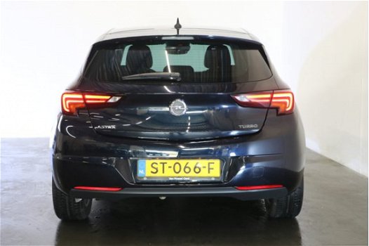 Opel Astra - 1.4 Turbo 150pk Innovation | LED Matrix | AGR | Camera - 1