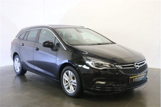 Opel Astra - 1.6 CDTI 136pk Business+ | Schuifdak | AGR | Trekhaak - 1