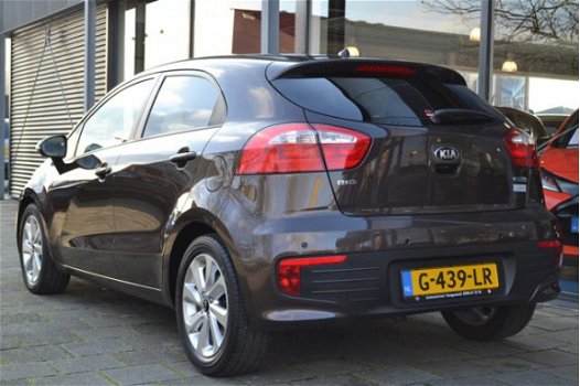 Kia Rio - 1.2 CVVT DynamicLine | Climate C. | Cruise C. | Stoelverwarming | PDC | - 1