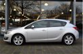 Opel Astra - 1.3 CDTi S/S Business + | Airco | Trekhaak | PDC | Cruise | - 1 - Thumbnail