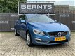 Volvo V60 - 1.6 T3 Momentum | Automaat | Navigatie - 1 - Thumbnail