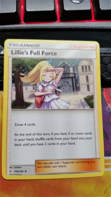 Lillie's Full Force  196/236  Sun & Moon: Cosmic Eclipse