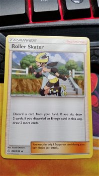 Roller Skater 203/236 Sun & Moon: Cosmic Eclipse - 1