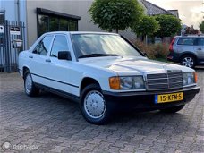 Mercedes-Benz 190-serie - 2.0 E