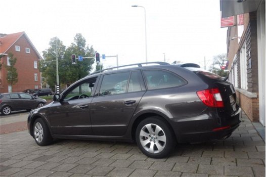 Skoda Superb Combi - 2.0 TDI Comfort Business Line - 1