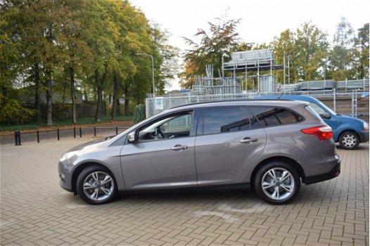 Ford Focus Wagon - 1.6 TDCI Lease Titanium pdc/stoelverw/airco/navi zeer volle auto - 1