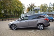 Ford Focus Wagon - 1.6 TDCI Lease Titanium pdc/stoelverw/airco/navi zeer volle auto