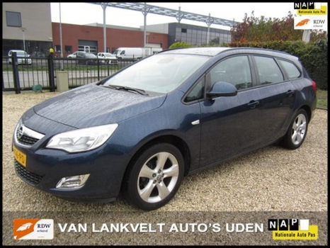 Opel Astra Sports Tourer - 1.6 Selection airco, trekhaak, cruise - 1