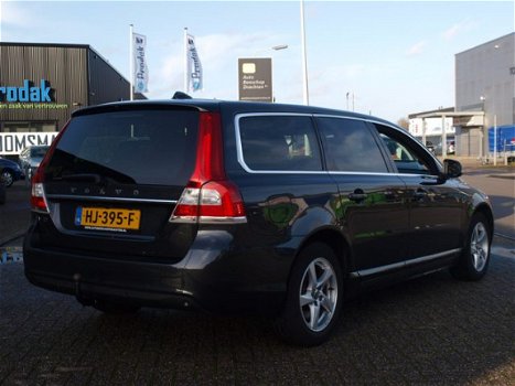 Volvo V70 - 2.0D Nordic Standkachel Xenon Ecc Stoelverwarm Navi - 1