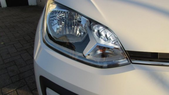 Volkswagen Up! - 1.0 BMT high up PAN.DAK/CRUISE CONTROL/LMV - 1