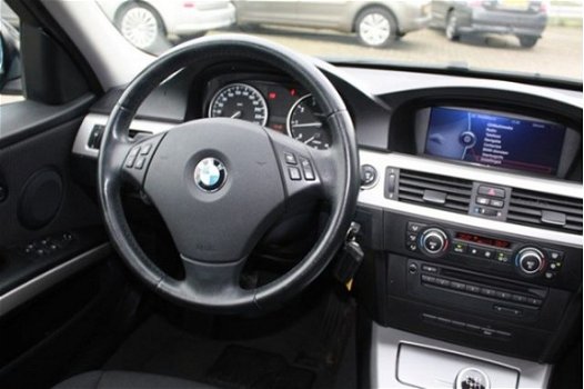 BMW 3-serie - 318i BUSINESS LINE RIJKLAAR INCL 6 MND BOVAG - 1