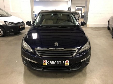 Peugeot 308 - 1.6 BlueHDi 120pk Blue Lease Executive/LEER/NAVI/PANO/CAMERA - 1