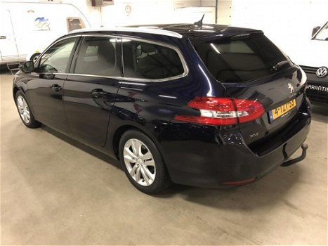 Peugeot 308 - 1.6 BlueHDi 120pk Blue Lease Executive/LEER/NAVI/PANO/CAMERA - 1