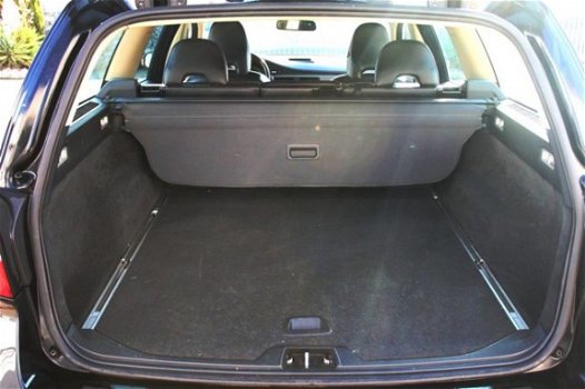 Volvo V70 - 2.0D Limited Edition + Leder + Navi + Ecc + Lmv + Pdc - 1