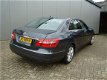 Mercedes-Benz E-klasse - 220 CDI Business Class Avantgarde Leer / Open dak / Automaat / Parkeersenso - 1 - Thumbnail