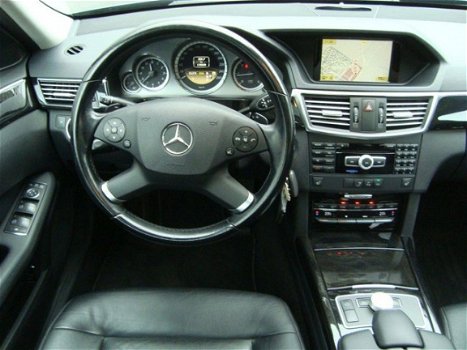 Mercedes-Benz E-klasse - 220 CDI Business Class Avantgarde Leer / Open dak / Automaat / Parkeersenso - 1