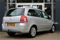 Opel Zafira - 2.2 EDITION 150PK Navi, Cruise Control, PDC, ect - 1 - Thumbnail