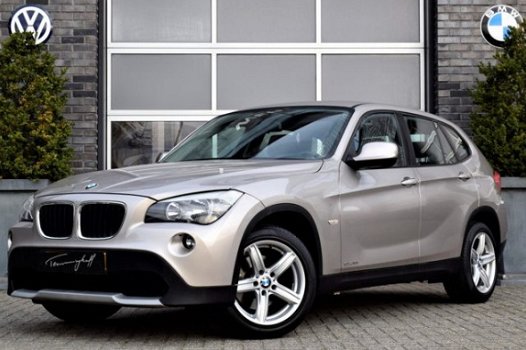 BMW X1 - 1.8i SDRIVE EXE. NAVI PRO TREKHAAK CLIMATE CONTROL - 1