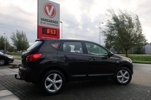 Nissan Qashqai - 2.0 Tekna Premium 4WD - 1