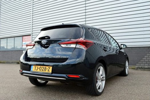 Toyota Auris - 1.8 Hybrid Lease Pro RIJKLAAR PRIJS-GARANTIE Navigatie Leder/Stof Interieur - 1