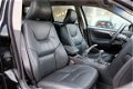 Volvo V70 - 2.4 140pk Comfort Line | Airco | Leder | APK 07-2020 - 1 - Thumbnail