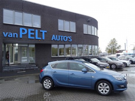 Opel Astra - 1.6 CDTi Business + / Navi / Half Leder / Eerste eigenaar - 1