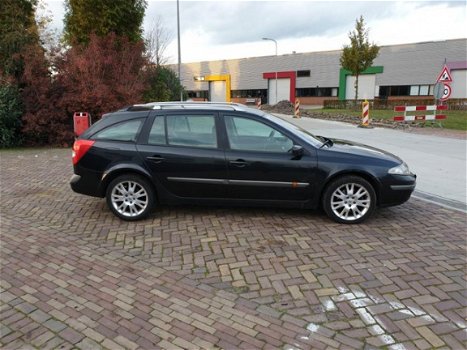 Renault Laguna Grand Tour - 1.8 16V Expression - 1