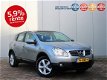 Nissan Qashqai - 2.0 Tekna | Trekhaak | Radio cd speler | Climate control | Lichtmetalen velgen | - 1 - Thumbnail