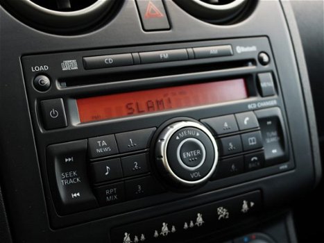 Nissan Qashqai - 2.0 Tekna | Trekhaak | Radio cd speler | Climate control | Lichtmetalen velgen | - 1