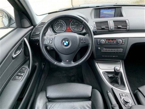BMW 1-serie - 118i 143pk 5drs EXECUTIVE CLIMA-SPORTLEER-NAVI-LMV-XENON - 1