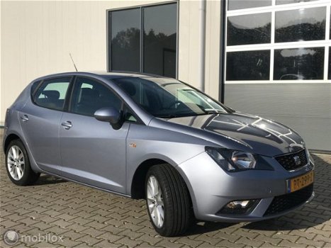 Seat Ibiza - 1.0 EcoTSI Style / Navigatie / Bovag-garantie - 1