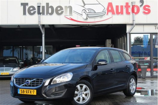 Volvo V60 - 1.6 T3 Kinetic airco, climate control, navigatie, radio cd speler, lederen interieur, cr - 1