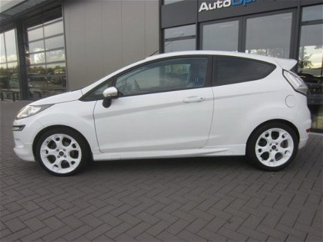 Ford Fiesta - 1.25 Limited ST sport . Leder, Airco - 1