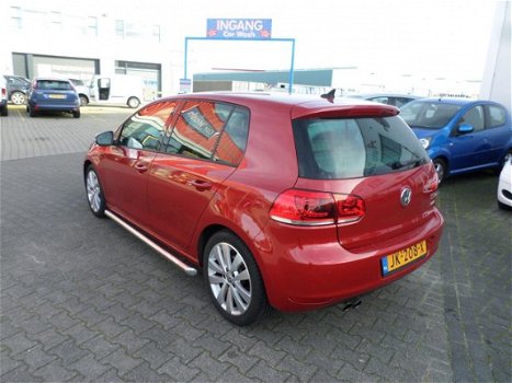 Volkswagen Golf - 2.0 TDI Highline BlueMotion - 1