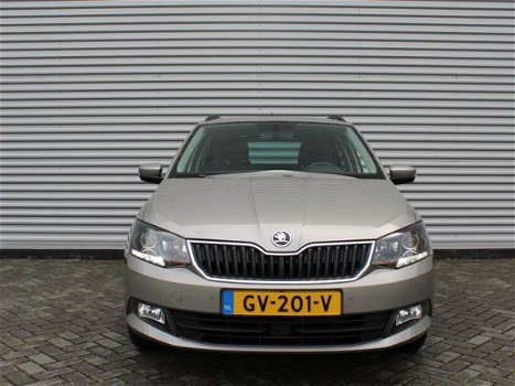 Skoda Fabia Combi - 1.2 TSI Style | Automaat | Cruise | Trekhaak | LM velgen | LED | - 1